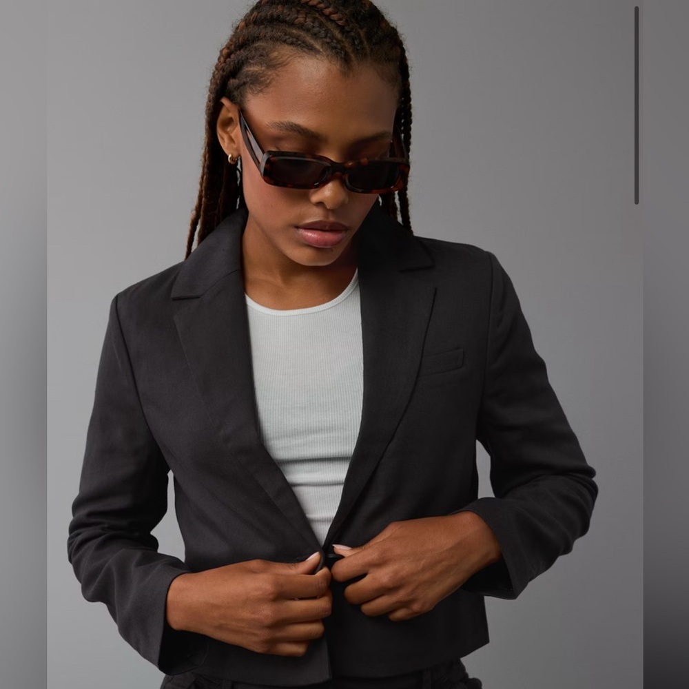 American Eagle Outfitters Black Blazer